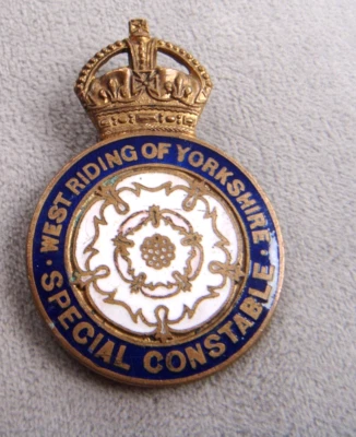 WWII WEST RIDING OF YORKSHIRE SPECIAL CONSTABLE enamel lapel badge - Image 1 of 4