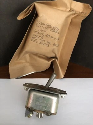 NUEVO MARTILLO CORTADOR MIL SPEC AVIONIC MOMENTÁNEO DPST SW, MS25103-25, P/N 8717K5 Foto 1 de 4