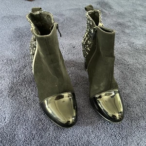 Top Or Womens Ladies Ankle Boots Size 5UK/38EUR. Black Sequins Zipped. - Picture 1 of 8