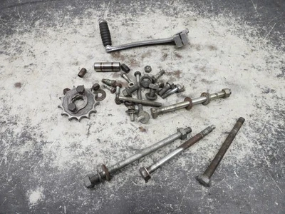 Lote 2922 de porcas e parafusos Honda CL 70 CL70 1971 - Imagem 1 de 4