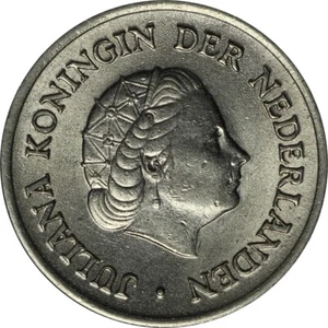 Netherlands Queen Juliana 1957 25 cents in archival holder - Picture 1 of 3