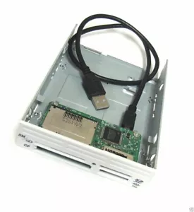 NEW 3.5 inch Internal Card Reader SM/ XD SDXC SD CF PRO - Picture 1 of 2