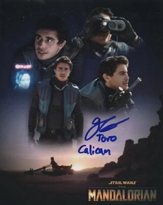 JAKE CANNAVALE SIGNED PHOTO (1) THE MANDALORIAN - Picture 1 of 1