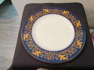 RICHARD GINORI collezione GRIFONI 12 piatti piani Bone China, manifattura Laveno - Picture 1 of 6