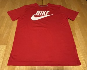 white and red nike t shirt