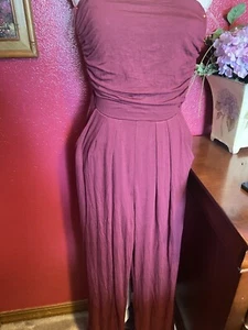 Woman’s Strapless Jumpsuit by Hello Miss  Size Small Beautiful Maroon Ruch Bodic - Picture 1 of 2