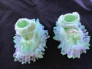 hand knitted mary jane booties 00000 green with green and white lace brand new - Picture 1 of 2