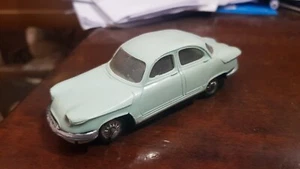 NOREV PLASTIQUE 17 1/43 PANHARD 17 VERDE ACQUA VINTAGE - Foto 1 di 5
