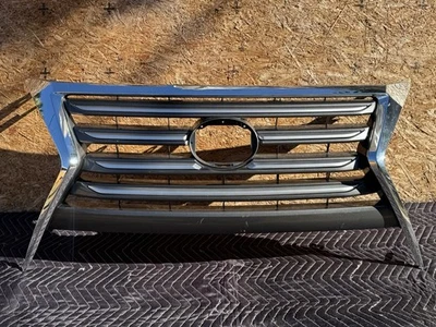 2014-2020 Lexus GX460 Front Grille OEM - Image 1 of 4