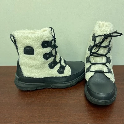 Women's Sorel Explorer II Joan Winter Boots. Size 9. - Image 1 of 4