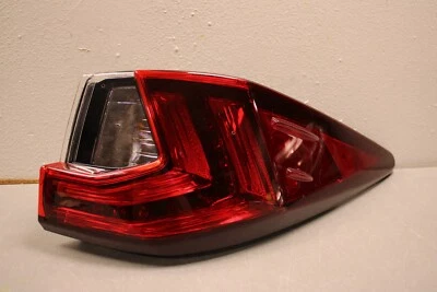 2016 2017 2018 2019 2020 2021 2022 LEXUS RX350 RX450 RIGHT SIDE TAIL LIGHT W/LED Foto 1 de 4