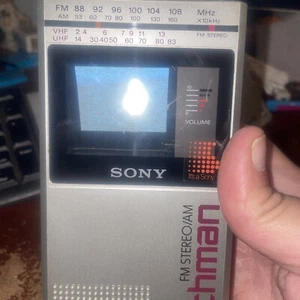 Vintage Sony Watchman B/W TV-FM Stereo/AM Receiver Model No FD-30A Made in Japan - Picture 1 of 7
