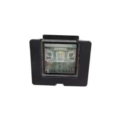 Luz de matrícula A0999068400 para Mercedes-Benz W205 W447 C190 GLE GLC Foto 1 de 4