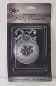 Adorno de árbol de Navidad grabado a presión con láser de metal fundido en 3D U MASS NUEVO EN PAQUETE - Imagen 1 de 3