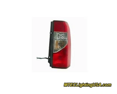 Conjunto de lámpara de luz trasera lateral derecha TYC para Nissan Xterra 2000-2001 Foto 1 de 3
