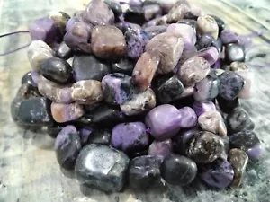 Natural Russian Charoite Nugget, 5-14x4-8x3-7mm, App 40-70pce, Free post Oz - Bild 1 von 3