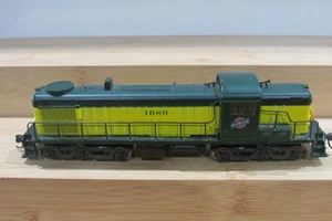 HO Scale Kato RS-3 Diesel Locomotive Chicago Northern Western #1689 Lot#5227 - Picture 1 of 5