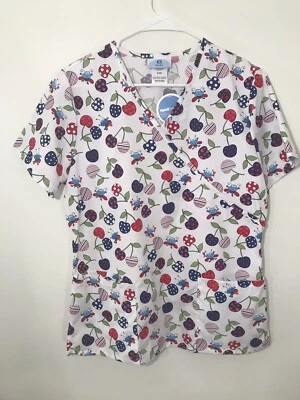 SB Scrubs Women’s Short Sleeve Scrubs Back Elastic Side Slits Size S/Ch Ladybugs - Image 1 of 4