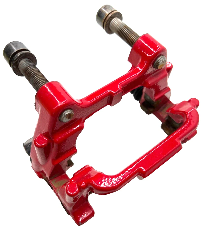 2012 VOLKSWAGEN GTI JETTA A5 REAR RIGHT BRAKE CALIPER CARRIER 1K0615426L OEM - Image 1 of 4