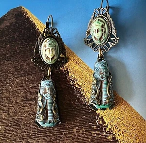 Pendientes artesanales del renacimiento egipcio, faraón, tut, vidrio checo, verde turquesa - Imagen 1 de 5