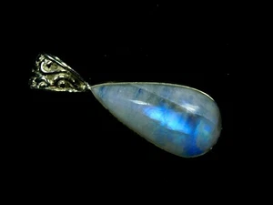 925 Solid Sterling Silver Real RAINBOW MOONSTONE Women GIFT Pendant 1.5" - Picture 1 of 7