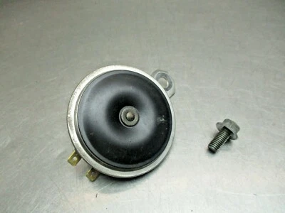 2004 Suzuki GSXR600 Horn 38500-18G01 - Image 1 of 2