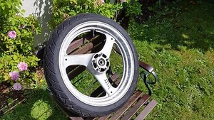 Suzuki GS500E Vorderrad front-wheel 3.50x17 110/70-ZR17 - GSF GSX 600 750 F AE - Bild 1 von 8