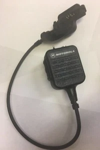 Motorola Remote Speaker Microphone W/ Clip 18" Cable NMN6251A Used - Picture 1 of 3
