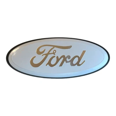 Rejilla o puerta trasera plateada cromada sobre emblema BLANCO - 9" insignia con logotipo para camionetas Ford Foto 1 de 2