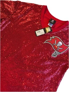 Tampa Bay Buccaneers rouge mot-symbole paillettes col V haut femme moyen - Photo 1/6