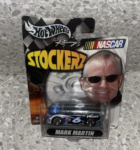 Hot Wheels 2004 Nascar Car Racing Stockerz Mark Martin Neu (beschädigte Box) - Bild 1 von 2