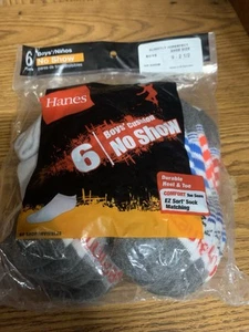 6 Hanes Boys No Show Socks - Slightly Imperfect - Shoe Size 4 1/2 - 8 1/2 - NEW - Picture 1 of 5