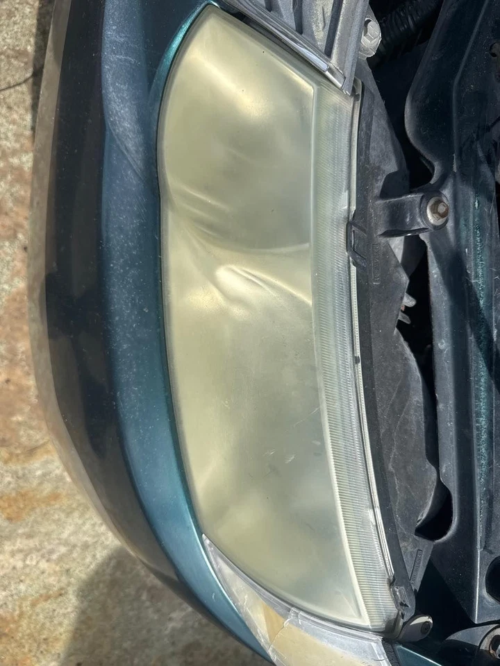 Headlamp Assembly TOYOTA SOLARA Left 02 03 Foto 1 de 1