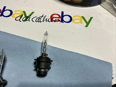 ONE D2S 35W HID XENON HEADLIGHT BULB KOITO PHILIPS OEM - Image 1 of 4