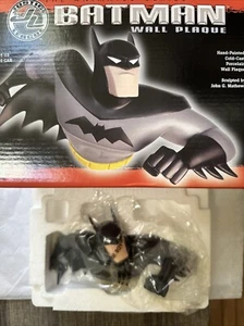 DC Direct Justice League Animated BATMAN Hand Painted Porcelain Wall Plaque - Picture 1 of 3