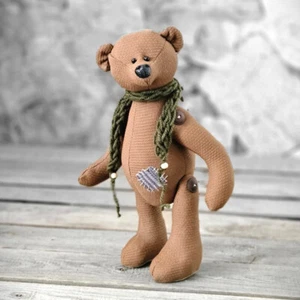 Vintage Künstlerbär mit Strickschal 32 cm Bär Teddy Stoffbär Handarbeit - Bild 1 von 6