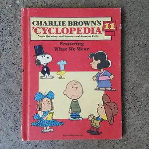 Charlie Brown's Cyclopedia Volume 11 Featuring What We Wear Funk & Wagnalls 1980 - Picture 1 of 3