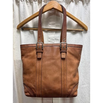Vintage COACH Hamptons Brown Leather Shoulder Bag Tote Purse Style No. F12607 - Image 1 of 4