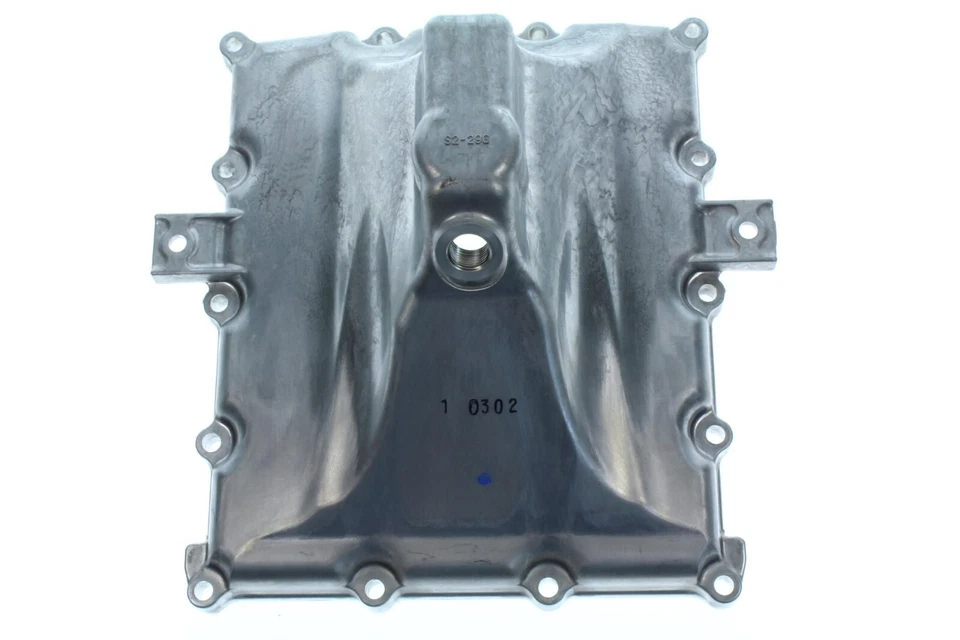 Оригинальный масляный поддон SUZUKI GSX-R 1000 11511-29G00 новый - Изображение 1 из 1