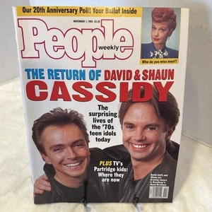 PEOPLE WEEKLY 11/1/1993 DAVID & SHAUN CASSIDY + Partridge Family. Best $$$ - Foto 1 di 10