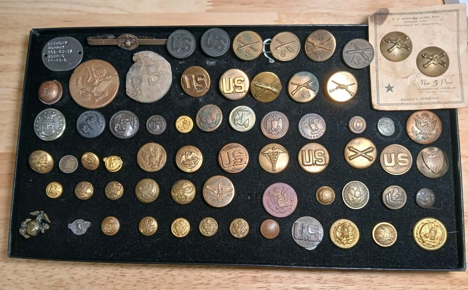 Vintage Lot of WWI and WWII Military Uniform Buttons 60-piece collection! - Image 1 of 4