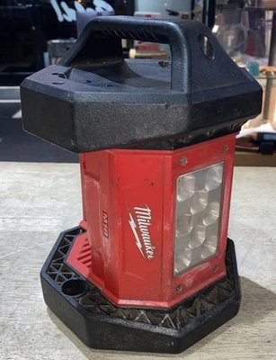 Milwaukee 2361-20 M18 Rover 18V Flood Light - Image 1 of 4