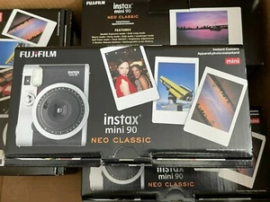 Cámara fotográfica instantánea Fujifilm Instax Mini 90 Neo Classic - negra - envío rápido. - Imagen 1 de 12