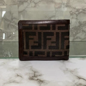 Auténtica Cartera Fendi Plegable Cuero Marrón Zucca - Imagen 1 de 12