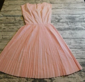 VTG 60s LESLIE FAY DRESS PINK CRINKLE ACCORDION PLEAT SKIRT SLEEVELESS S M - Picture 1 of 20