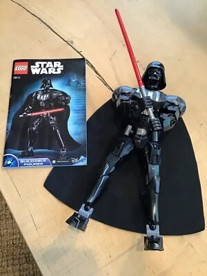 LEGO Star Wars Figures Darth Vader 75111 - 100% Complete W/ Manual, Used - Image 1 of 3