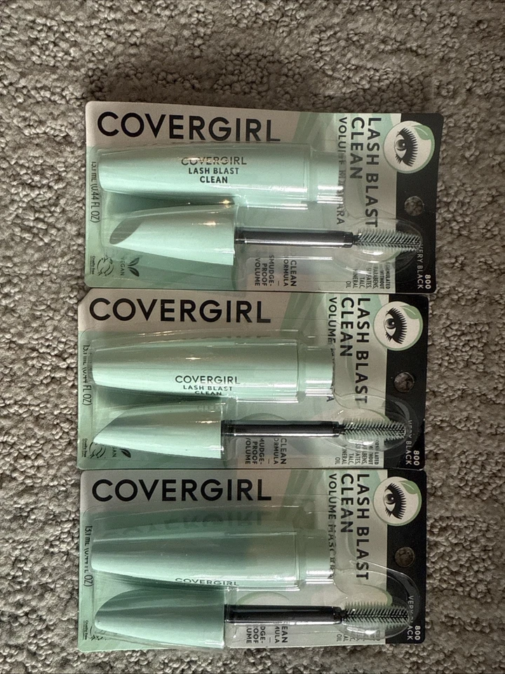 COVERGIRL Lash Blast Clean Volume Mascara 800 Very Black
