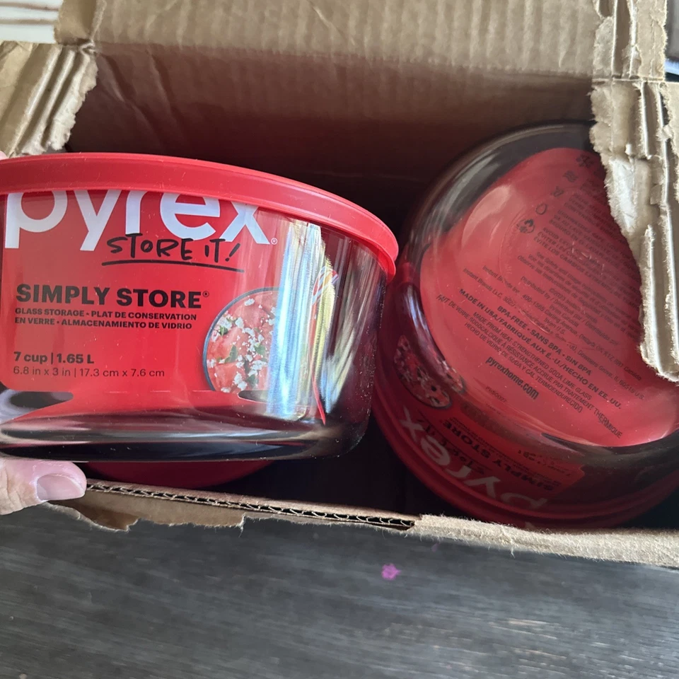 Pyrex 7203 1.75 Quart Round Clear Glass Food Storage Bowl with 7402-PC Lid