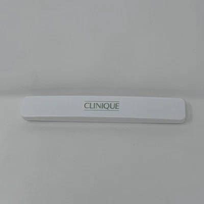Винтажный пластиковый дорожный чехол для хранения косметики Clinique ПУСТОЙ 8 x 1 дюйм белый - Изображение 1 из 3