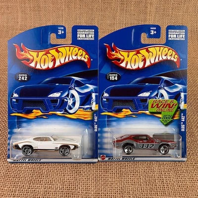 Hot Wheels Olds 442 #154 2000 y #242 Mainline lote de 2 Foto 1 de 4